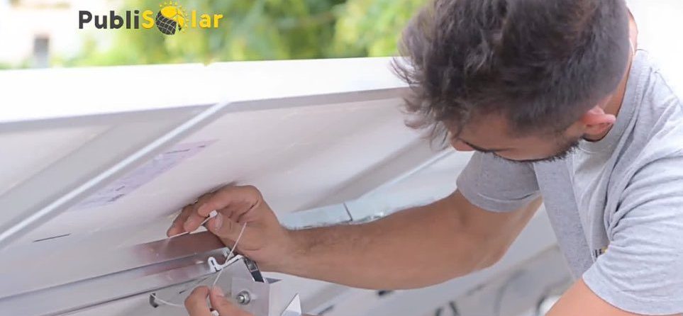 La peritación fotovoltaica y la consultoría eléctrica, servicios recurrentes de PubliSolar