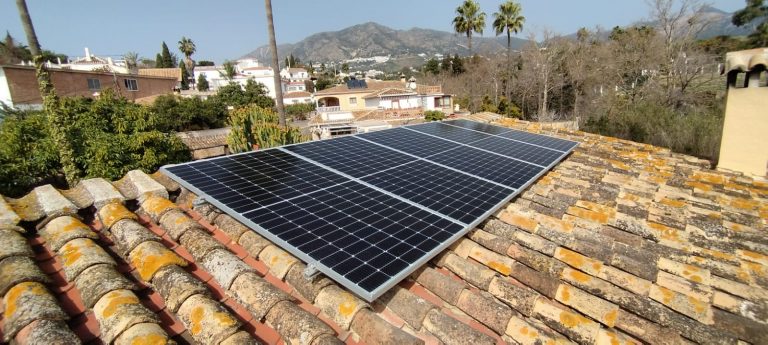 instalacion-solar-en-malaga-modesto-clemento-02