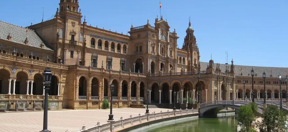 ¿Qué subvenciones hay para placas solares en Andalucía?